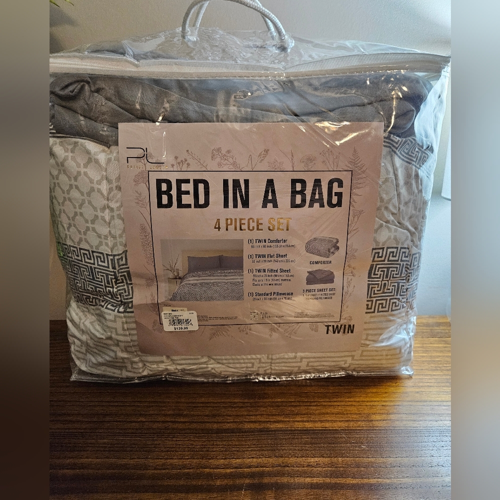 Private Label Bed in a Bag 4 piece set NWT